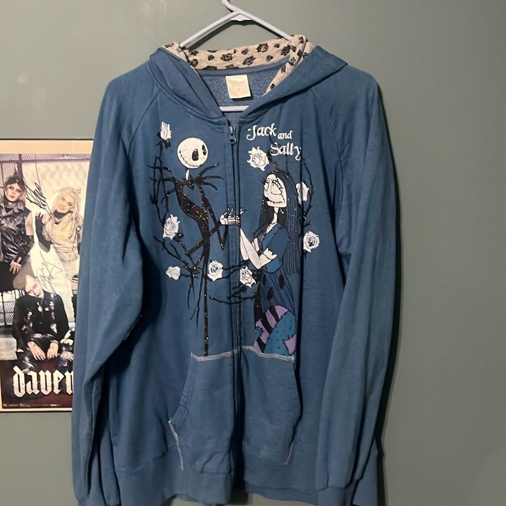 OFFICIAL DISNEY NIGHTMARE BEFORE CHRISTMAS ZIP UP
